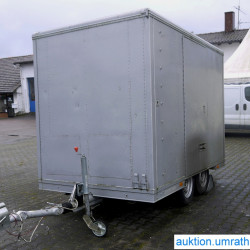 kroll-foodtrailer-leer-aukt-br-08.jpg