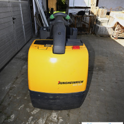 jungheinrich-ece225-kommissionierer-aukt-br-06.jpg