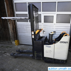 crown-dt3040-doppelstock-hhw-aukt-br-01.jpg