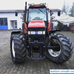 new-holland-m100-aukt-br-02