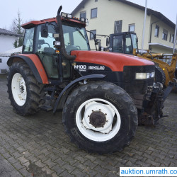 new-holland-m100-aukt-br-03