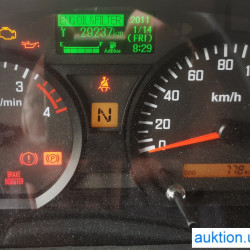 isuzu-npr-at-n75-muellpresswagen-go139-aukt-br-15.jpg