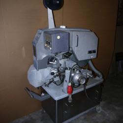 poly-clip-automat-aukt-br-02.jpg