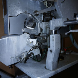 poly-clip-automat-aukt-br-09.jpg