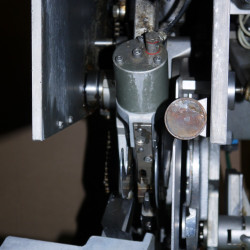 poly-clip-automat-aukt-br-12.jpg
