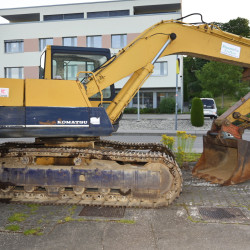 komatsu-kettenbagger-01