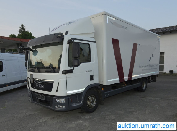 man-tgl-12-250-koffer-lbw-v116-aukt-br-01.jpg