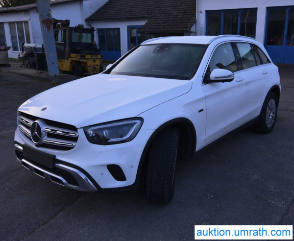 mercedes-benz-glc300de-4-matic-aukt-br-01.jpg