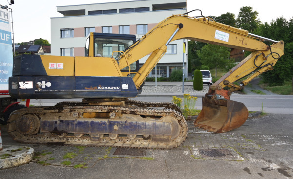 komatsu-kettenbagger-01.jpg