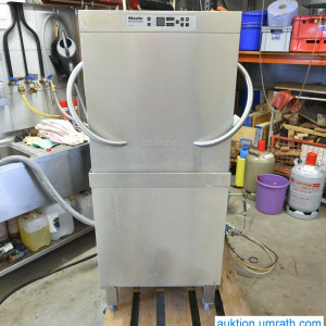 miele-pfofessional-g8072-haubenspuelma-aukt-br-01.jpg