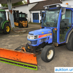 iseki-th4330ahl-h2016-winterdienst-aukt-br-01.jpg